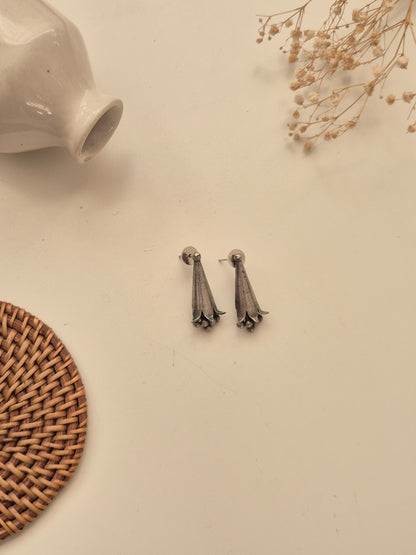 Vimisha Earrings