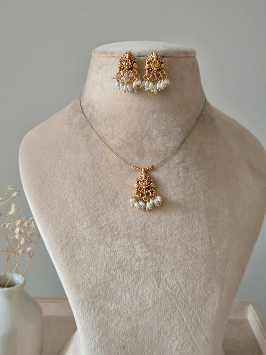 Charvi Necklace Set