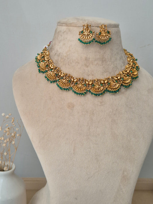 Darpana Necklace Set