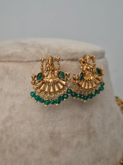 Darpana Necklace Set