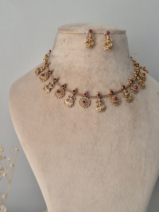 Tanushri Necklace Set