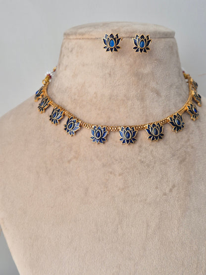 Jitya Necklace Set