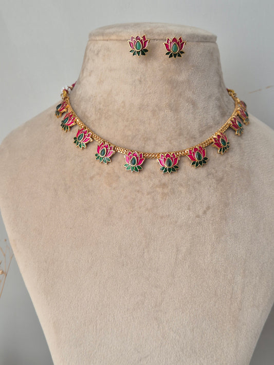 Nalini Necklace Set