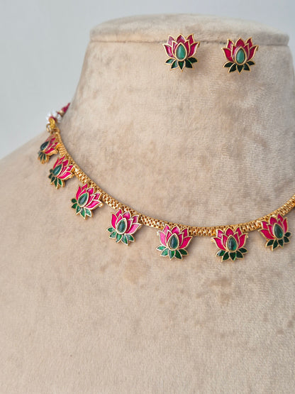 Nalini Necklace Set