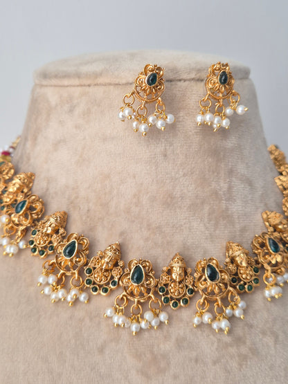 Neelam Necklace Set
