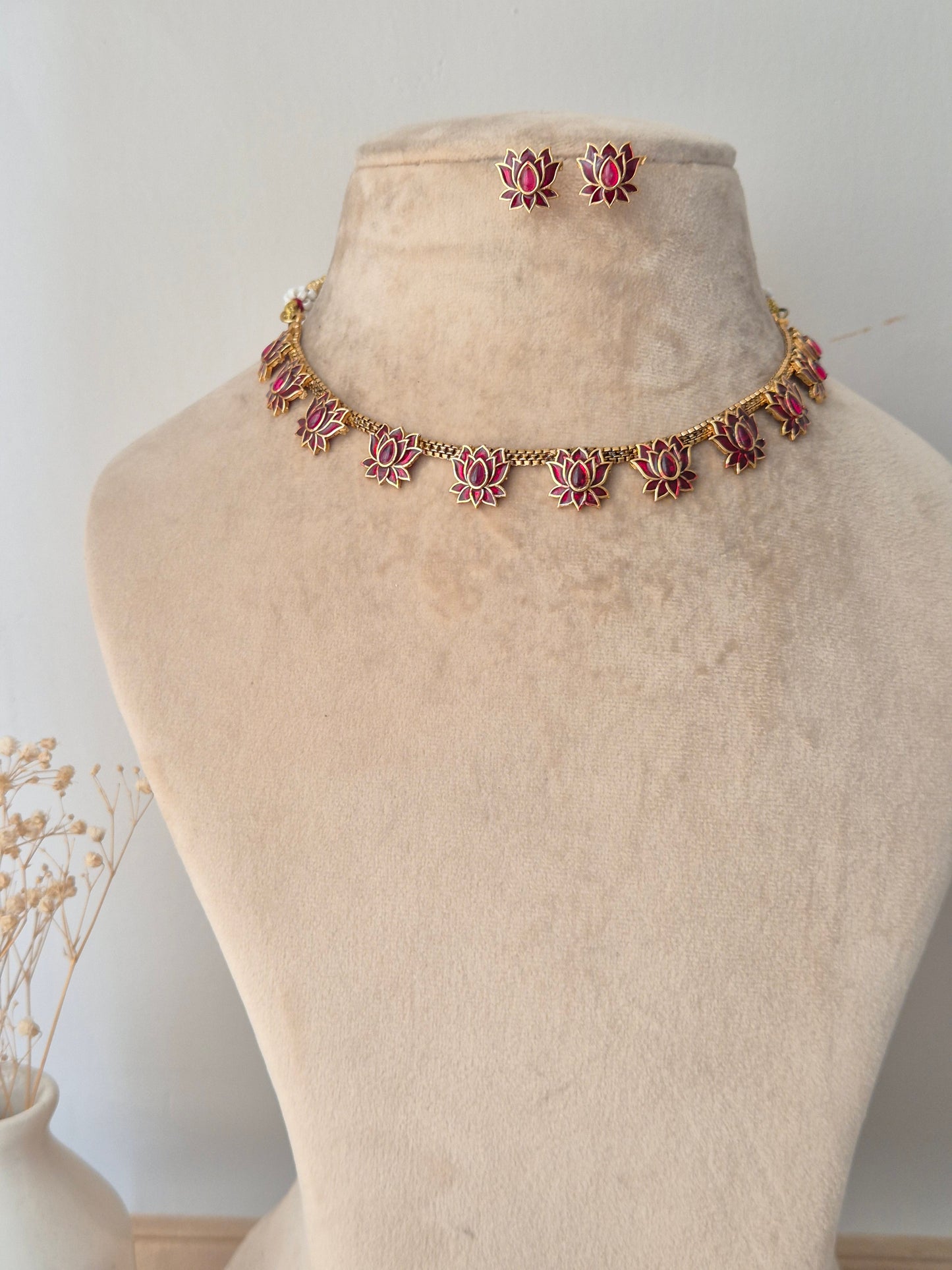 Kanti Necklace  Set