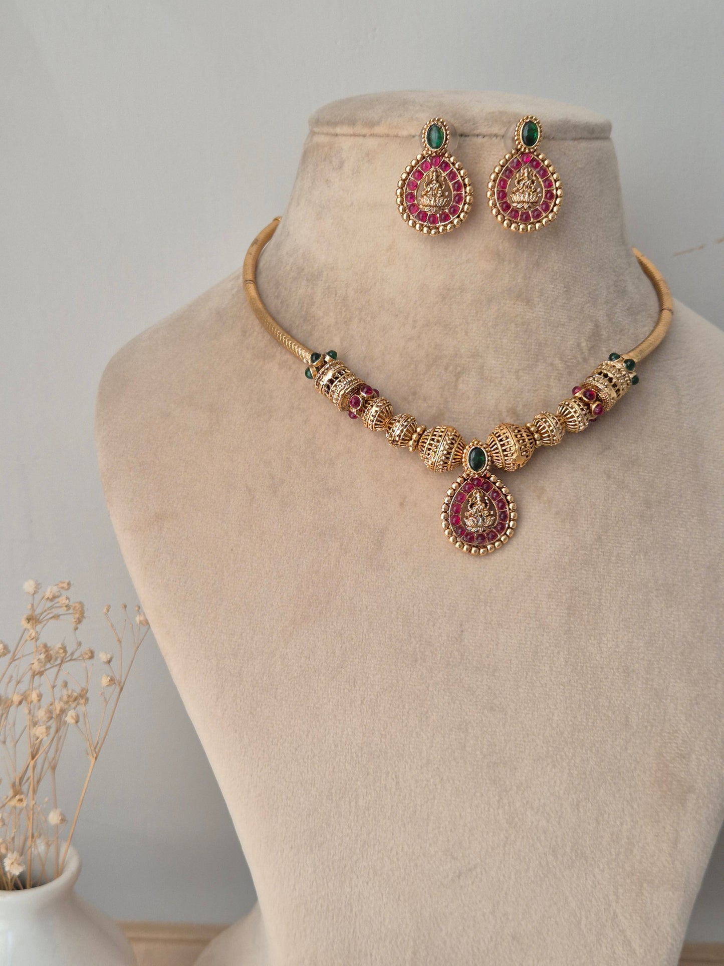 Indulekha Necklace Set