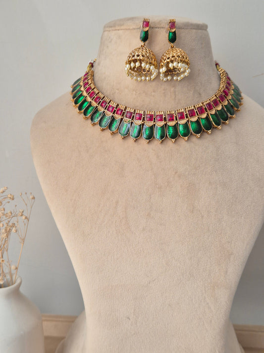 Hamsika Necklace Set