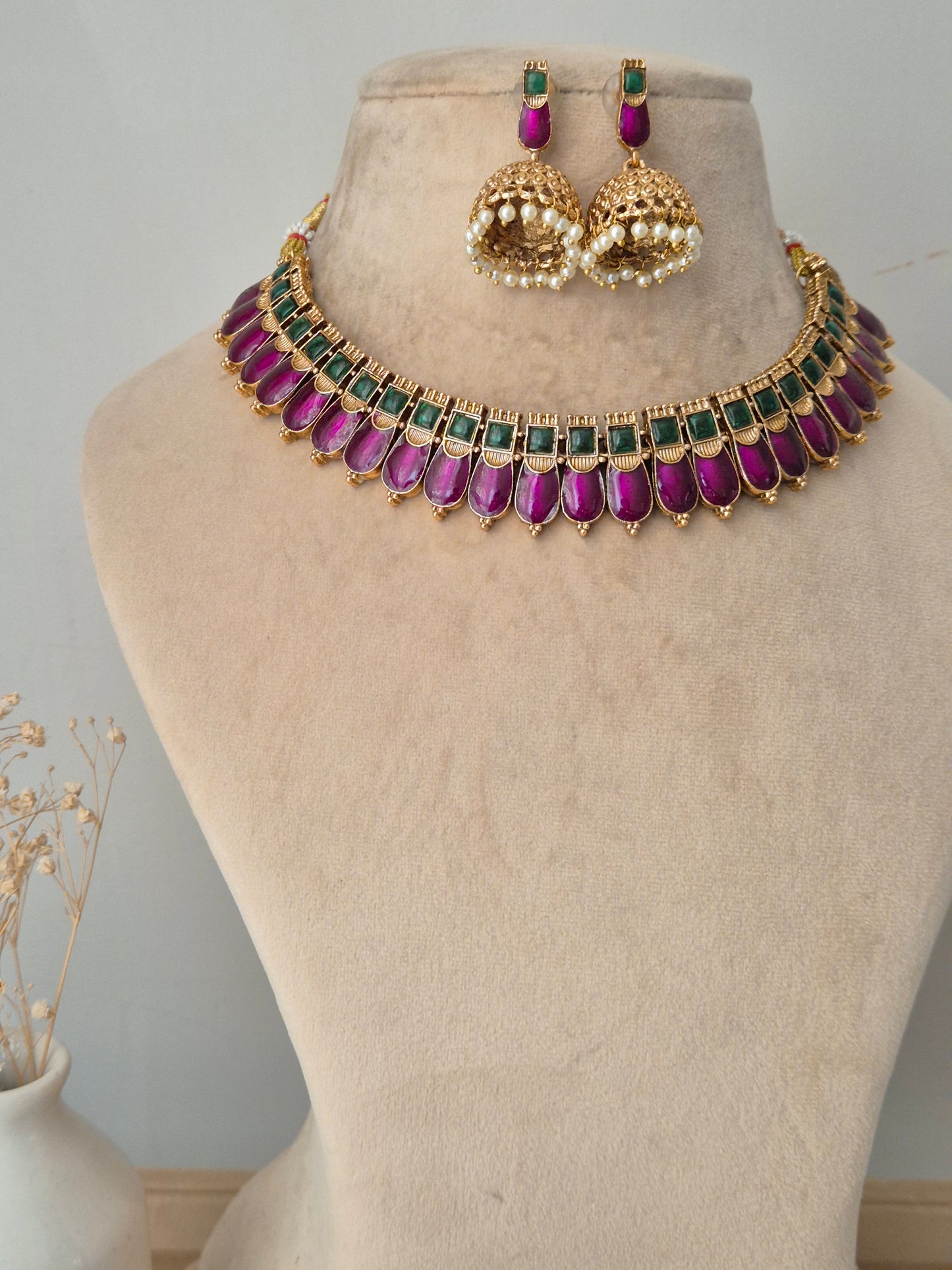 Gautami Necklace Set