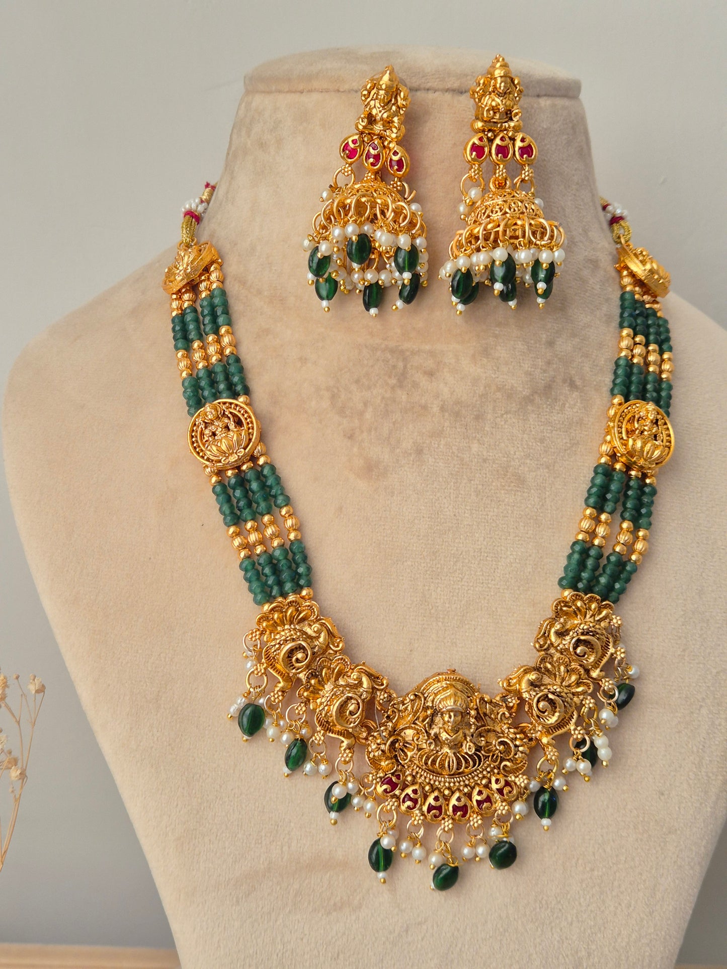 Haribala Necklace Set
