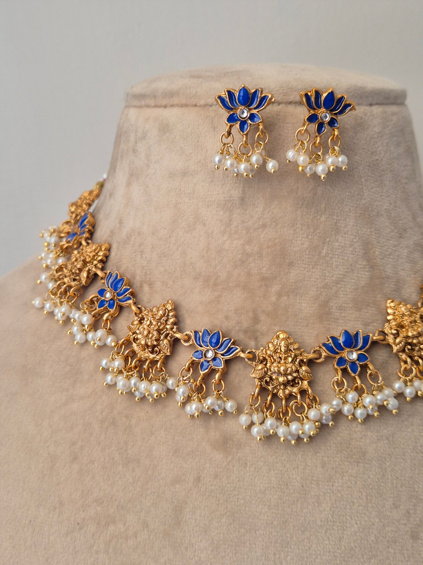 Janaki Necklace Set