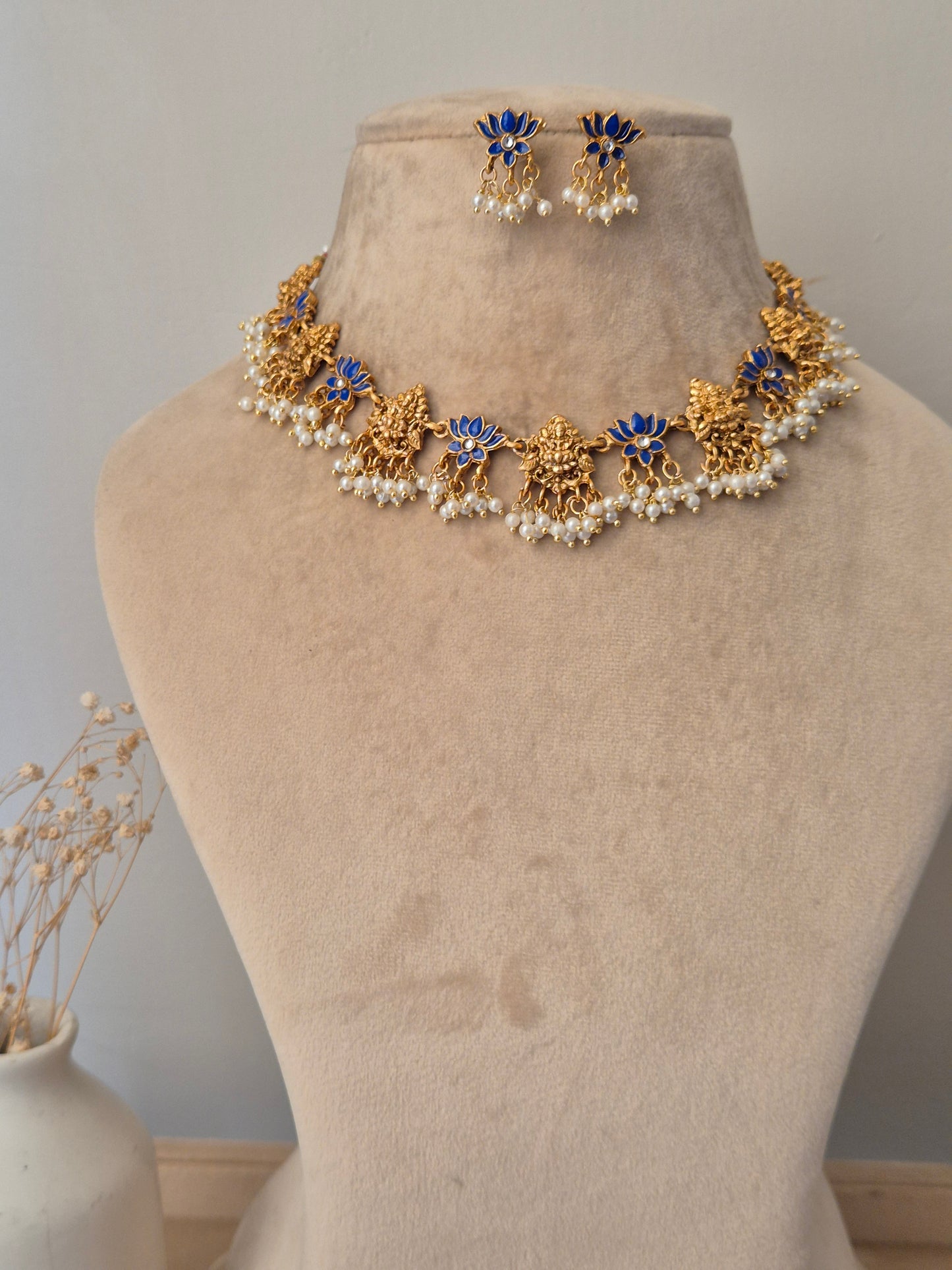Janaki Necklace Set