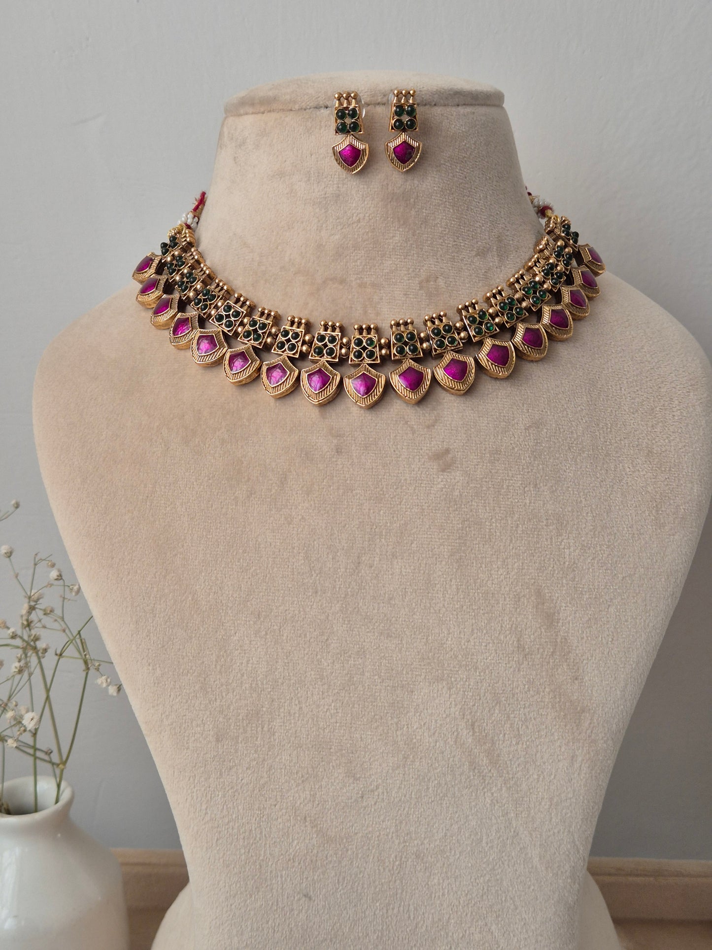 Elakshi Necklace Set