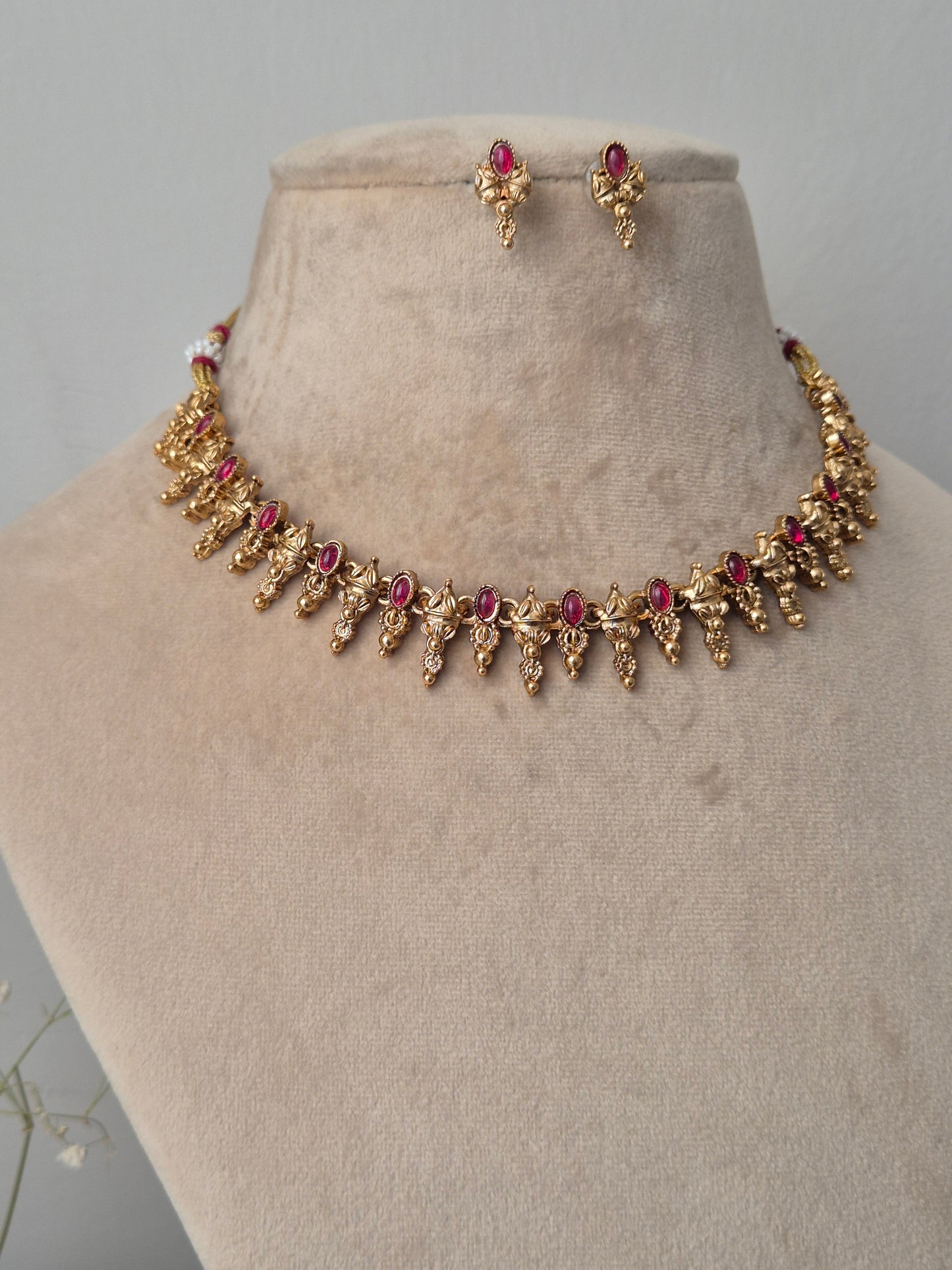 Wriddhi Necklace Set