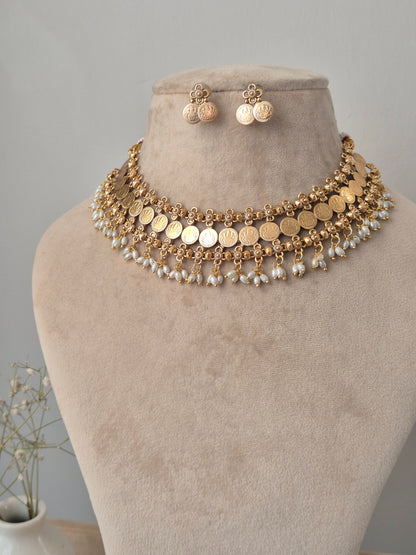 Parineeta Necklace Set