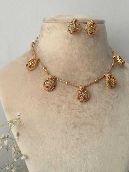 Barnali Necklace Set
