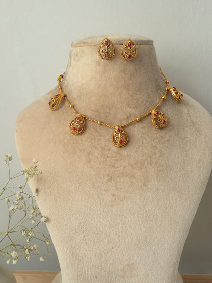 Barnali Necklace Set