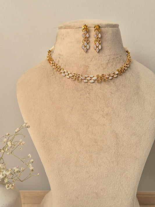 Lishika Necklace Set