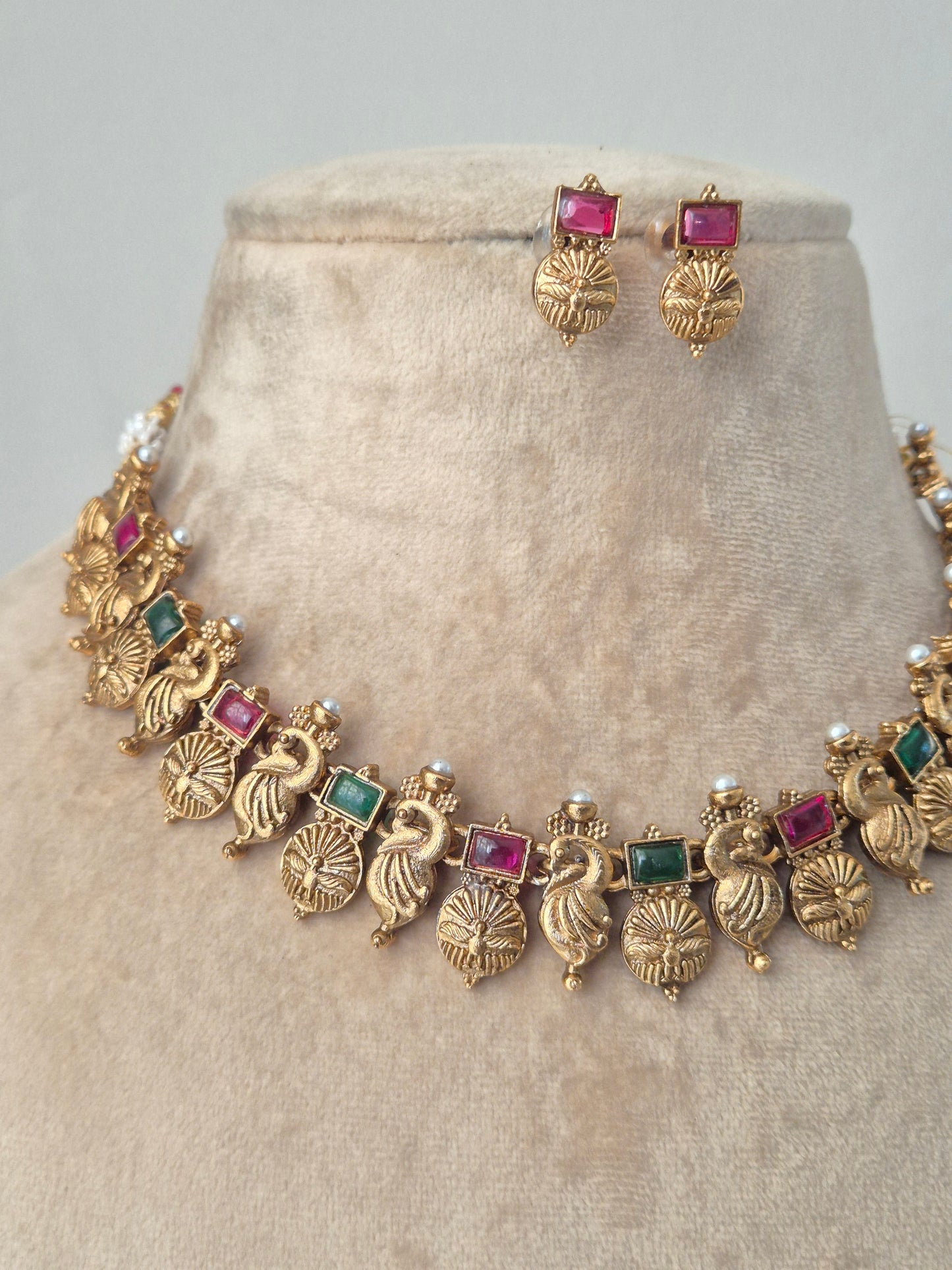 Fulkumari Necklace Set