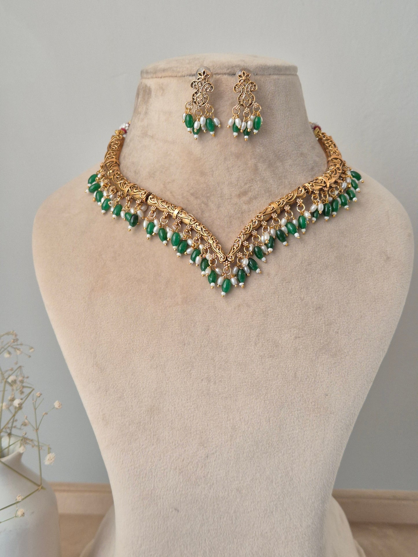 Trishla Necklace Set
