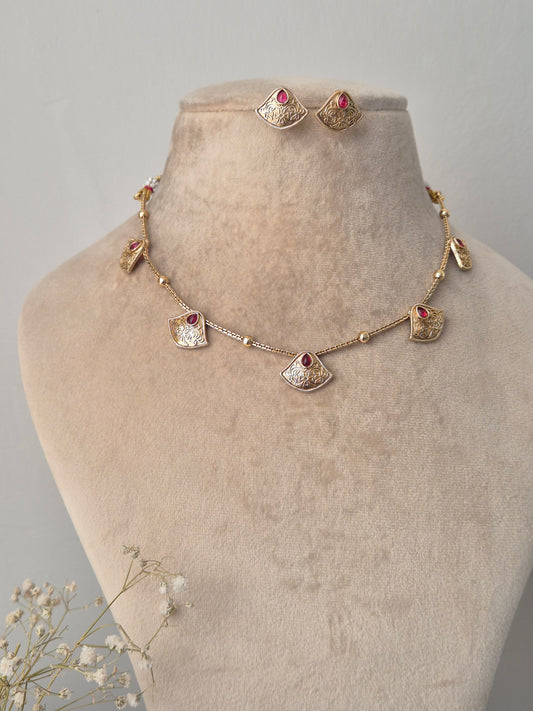 Teju Necklace Set