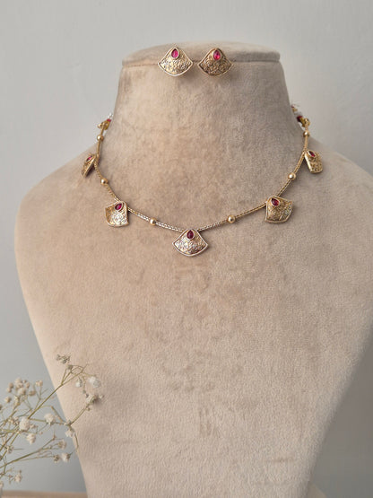 Teju Necklace Set