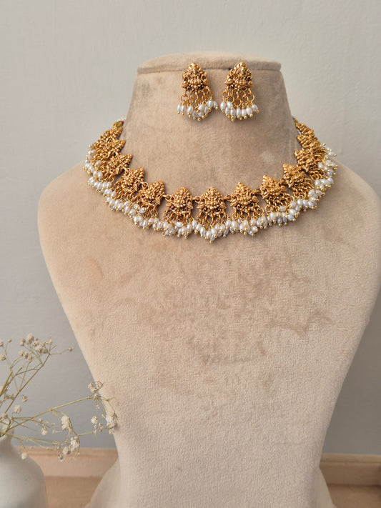 Vaya Necklace Set