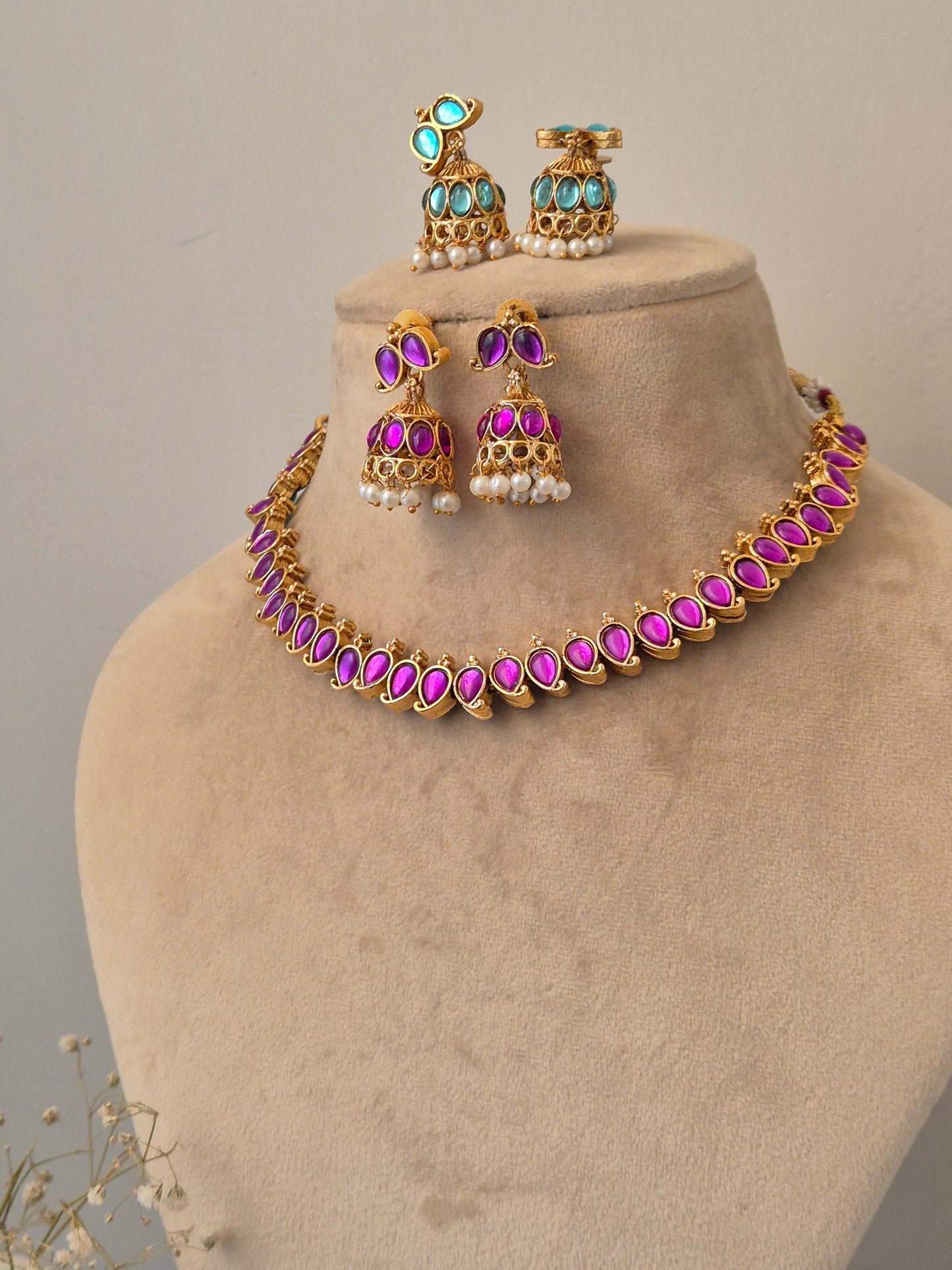 Reversible Amu Necklace Set - Both Side