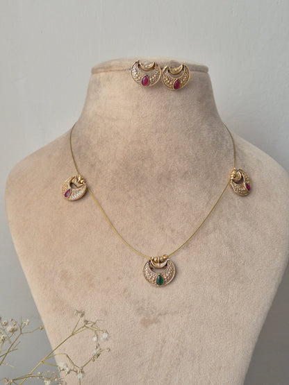 Tavira Invisible Chain Necklace Set