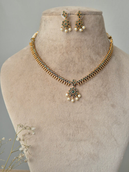 Ranshi Necklace Set