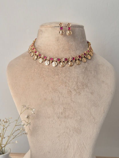Gulnar Necklace Set