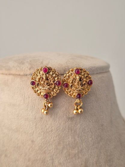 Nilanjana Necklace Set