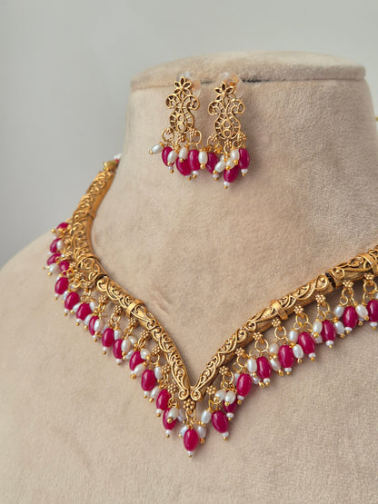 Mishika Necklace Set