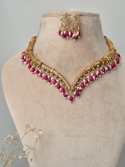 Mishika Necklace Set