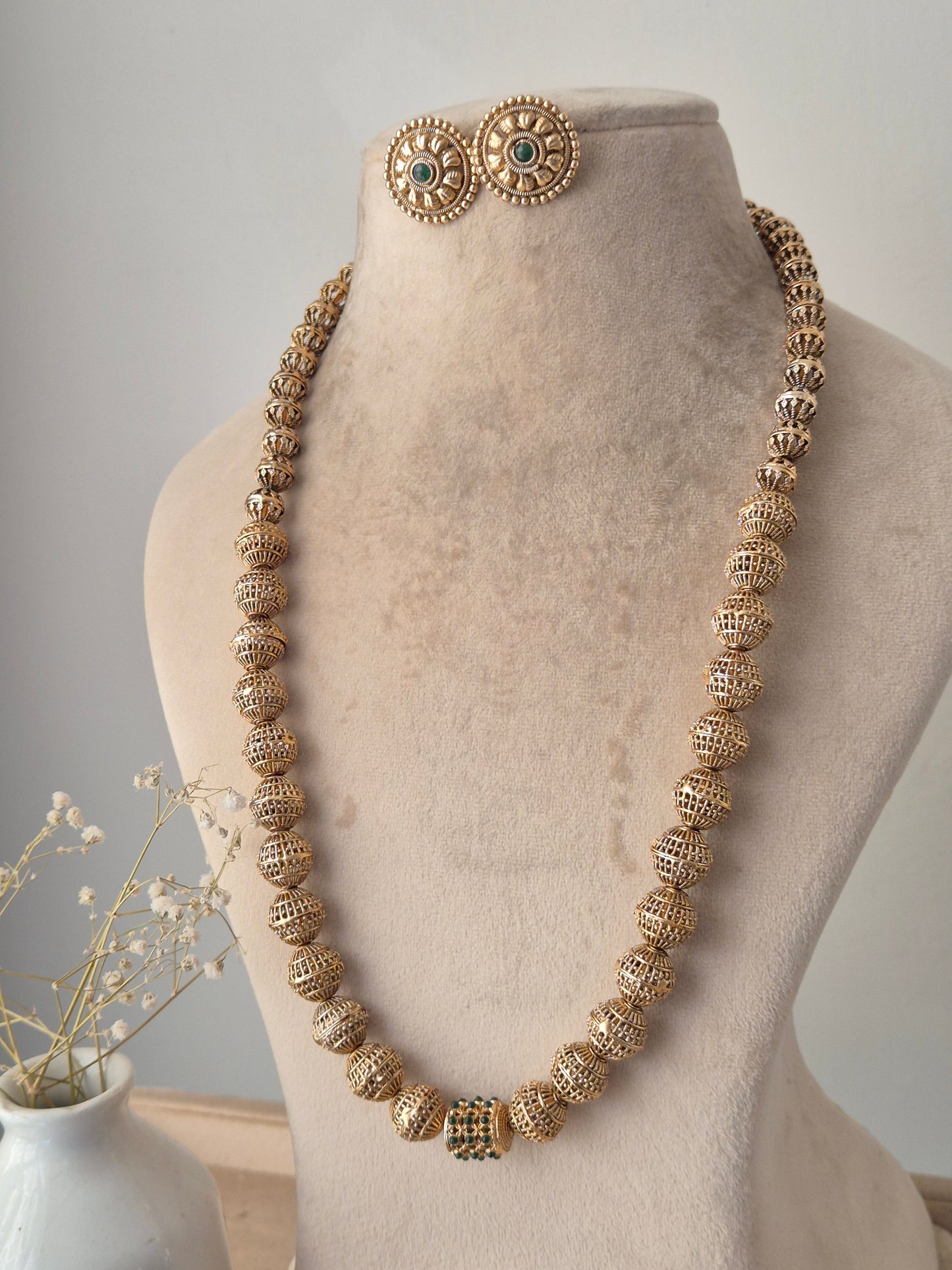 Satya Necklace Set
