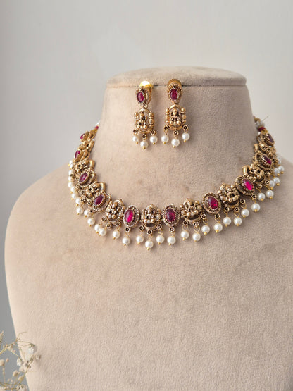 Chinmayi Necklace Set