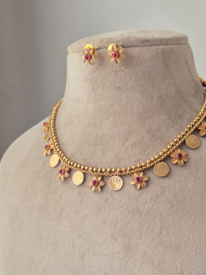 Suri Necklace Set