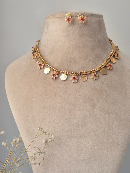 Suri Necklace Set