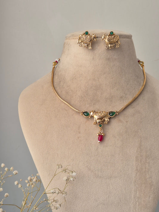 Veenakshi Necklace Set