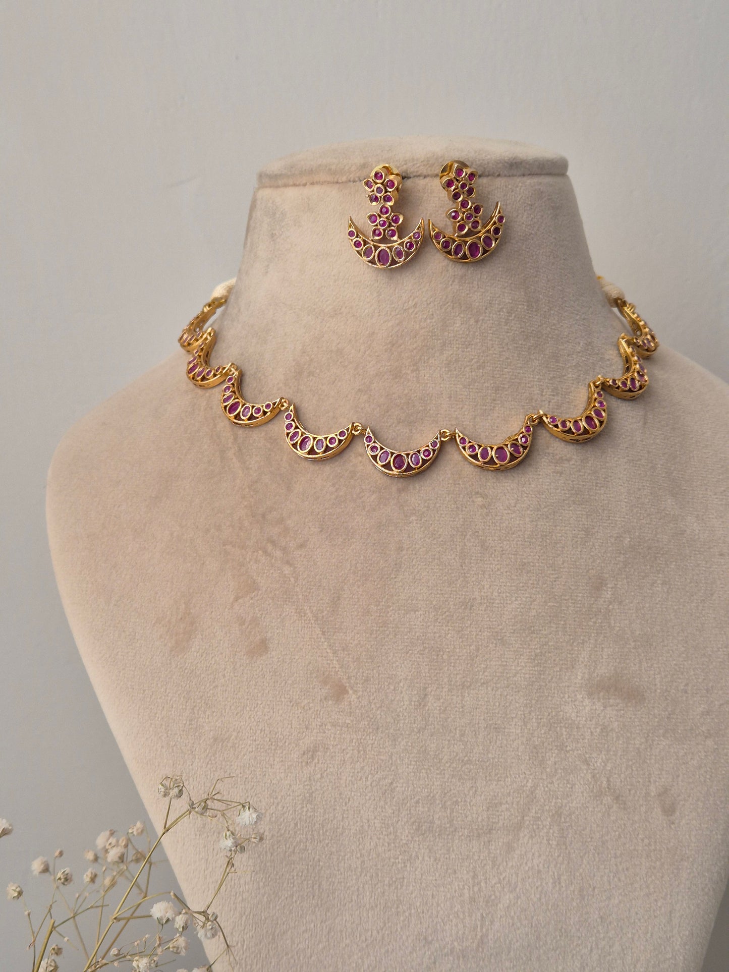 Kiyana Necklace Set