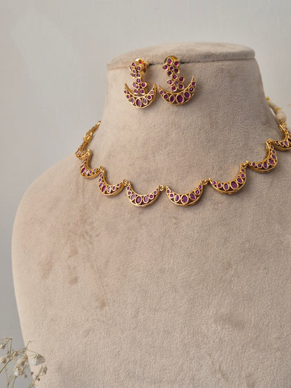 Kiyana Necklace Set