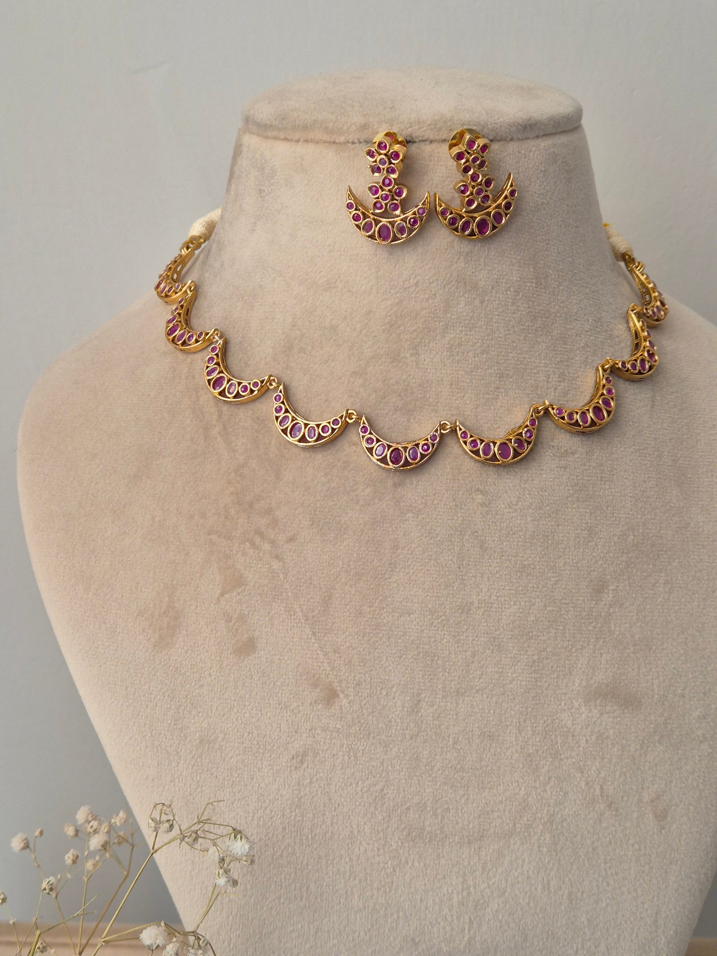 Kiyana Necklace Set