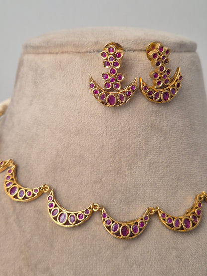 Kiyana Necklace Set