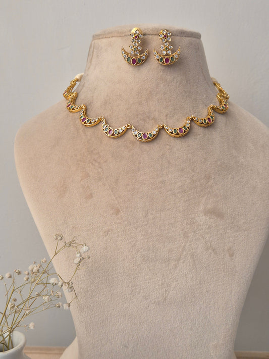 Alani Necklace Set