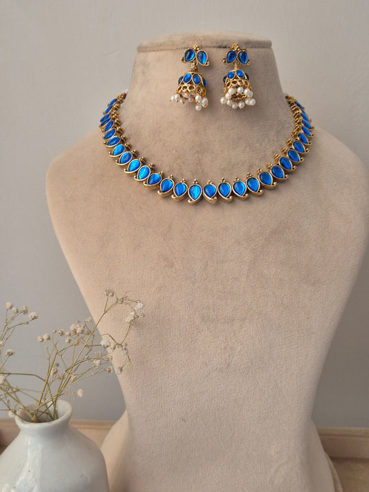 Vyomika Necklace Set