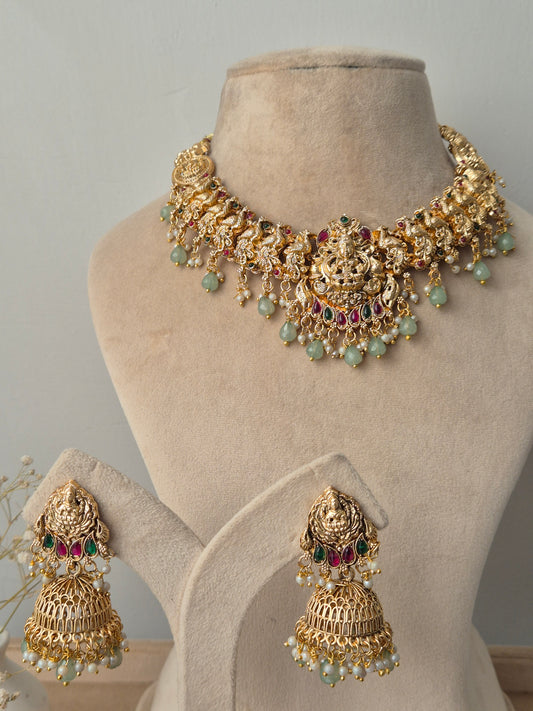 Matangi Necklace Set