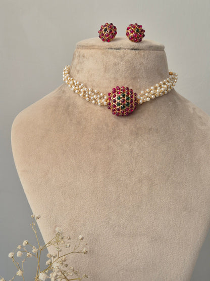 Chanchal Choker Set