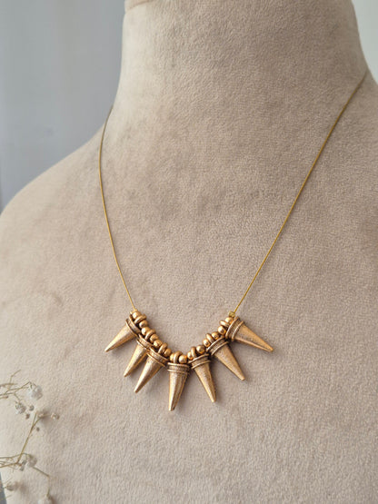 Tia Invisible Chain Necklace