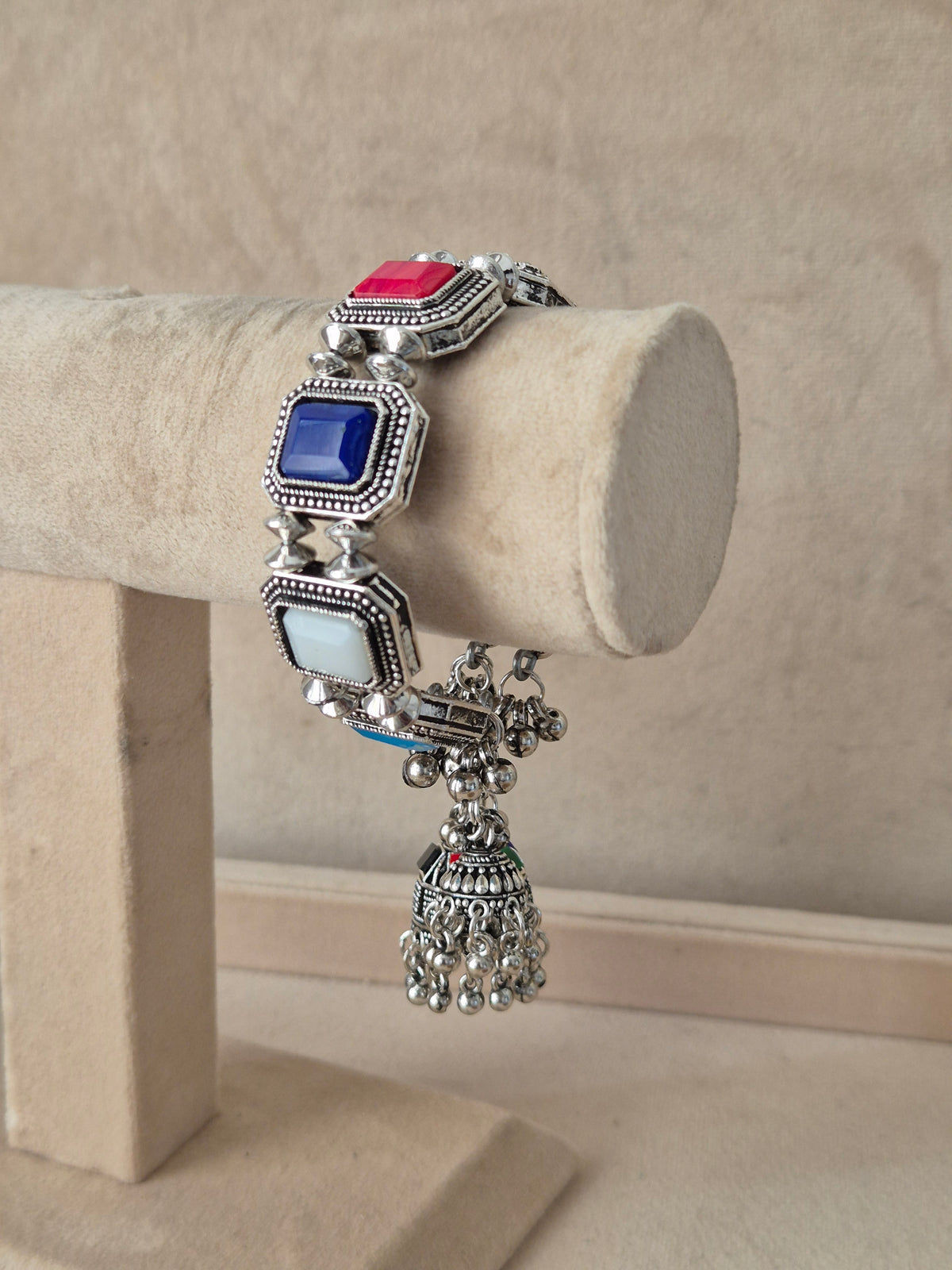 Arohi  Bangle - Free Size