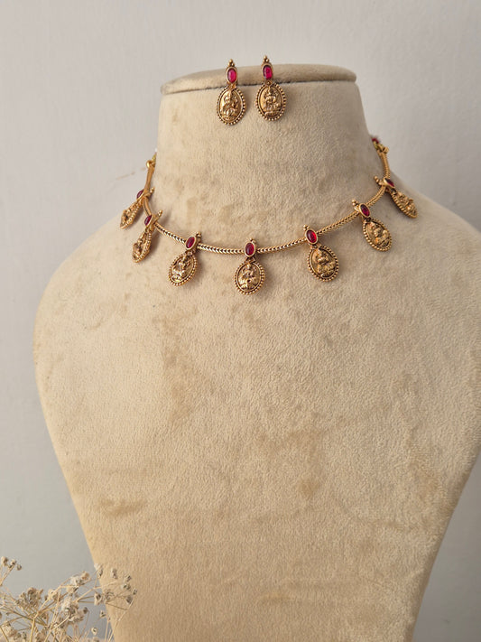 Vania Necklace Set